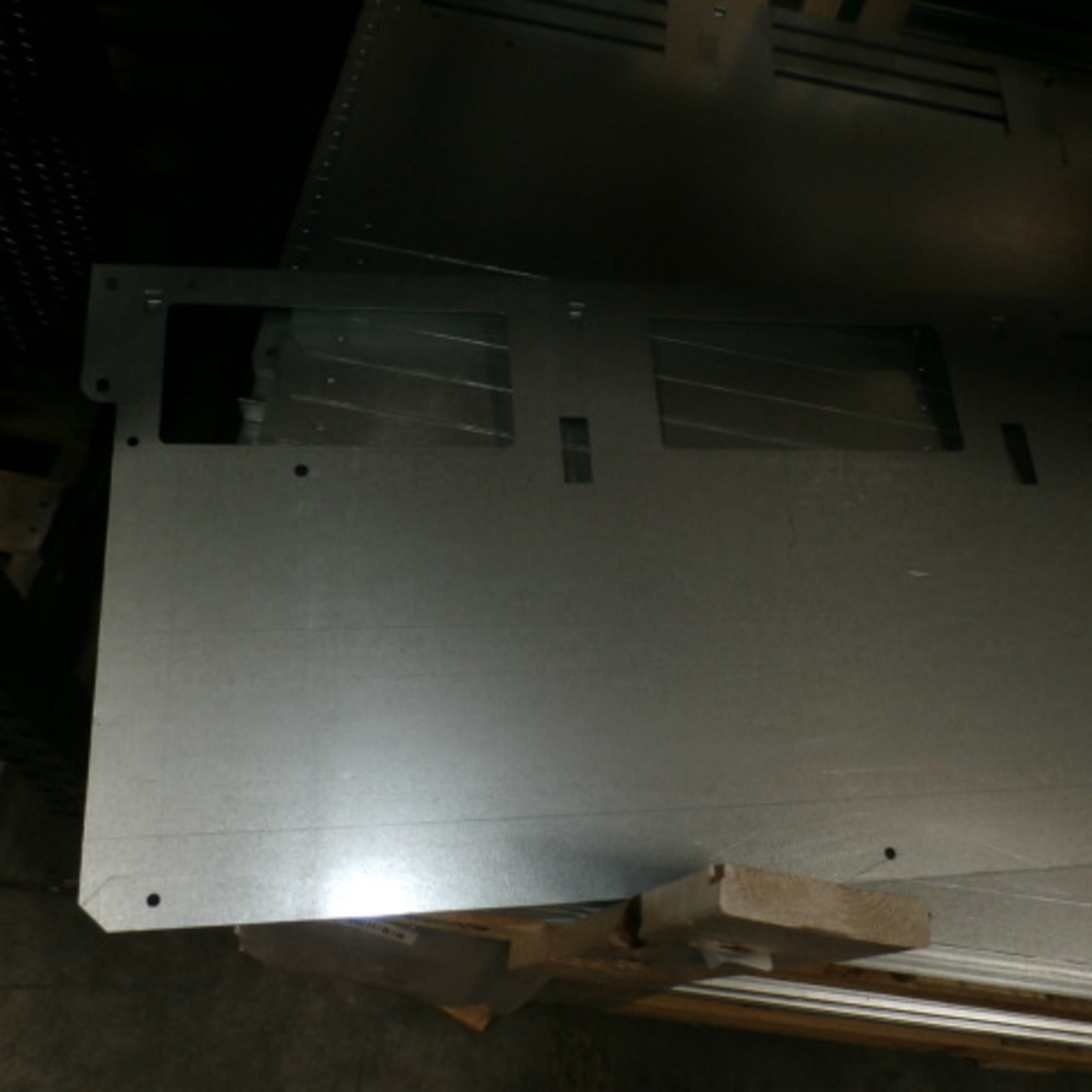 Back wall NXB-III-1018